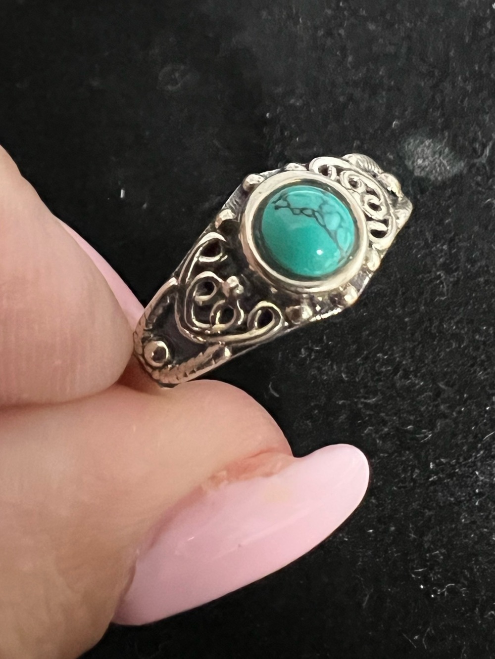 925 STERLING SILVER AND TURQUOISE RING